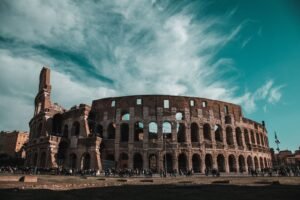 Roma'da tarihi Kolezyum, İtalya vizesi başvurusu için ilham